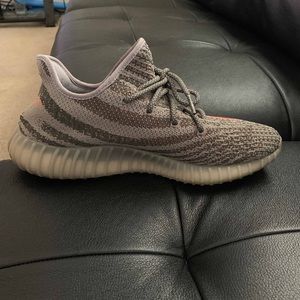 yeezy boost 350 v2 size10.5 beluga